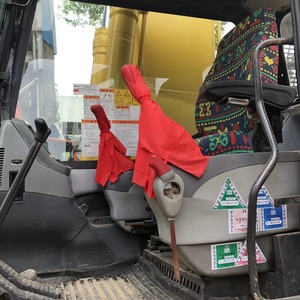 KOMATSU PC220 Usada en Venta. - Product Image 2