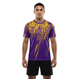 Maillot de football en polyester durable, personnalisé par sublimation, séchage rapide, respirant, antibactérien, unisexe, style vintage pour fans et équipes - Product Image 1