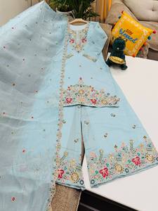 Salwar Kameez en soie bleu clair brodé pour femmes, tenue de mariage traditionnelle, coupe ample, longueur au sol, vêtements indiens pakistanais - Product Image 3