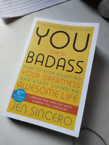 หนังสือปกอ่อน "Badass" โดยเจน ซินเซโร ขายดีสำหรับผู้ใหญ่ - Product Image 3