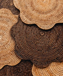 Set de table en rotin tressé de haute qualité, écologique, classique, en forme de fleur, tissé à la main, couleur personnalisable, meilleur choix pour la salle à manger - Product Image 6