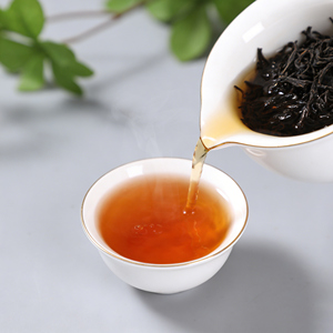 Hoogwaardige B-009 Yunding SiChuan Zwarte C Thee Biologische afslankthee Gezondheidsbevorderende thee Vermoeidheidsverminderende losse bladthee Eerste kwaliteit Aanpasbaar - Product Image 2