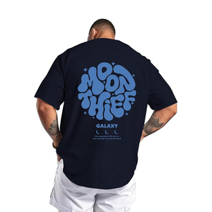 T-shirt graphique Galaxy Back pour hommes, style streetwear vintage, tee-shirt d'été |   T-shirt unisexe coupe classique avec motif galaxie au dos, style streetwear vintage - Product Image 1