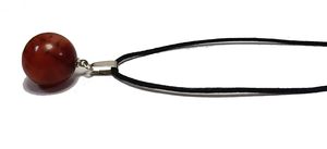 Collier pendentif sphère en cornaline rouge naturelle avec cordon noir – Bijou charme en pierre précieuse ronde pour la guérison - Product Image 4