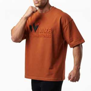 เสื้อยืดคอกลมทรงโอเวอร์ไซส์สำหรับผู้ชาย ผ้าฝ้ายเนื้อหนา พิมพ์ลาย 3 มิติ ด้านหน้าแบบพัฟฟ์ ระบายอากาศได้ดี เป็นมิตรกับสิ่งแวดล้อม คุณภาพสูง แบบเรียบ - Product Image 3