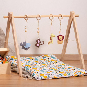 Gimnasio de juegos de madera para bebés, gimnasio de actividades Montessori para niños pequeños, precio bajo, alta calidad, gimnasio de juegos de madera. - Product Image 5