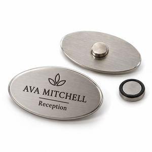 Badge nominatif en métal vierge avec dos magnétique pour gravure laser, personnalisation pour employés et personnel - Product Image 1