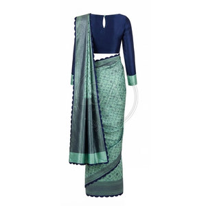 Sari de luxe pour femme, robe drapée traditionnelle de créateur, broderie ethnique, tenue pour occasions spéciales, mariage, festival, célébration - Product Image 4