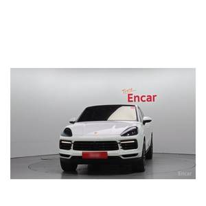 Porsche Cayenne 3.0 Coupé 2024, 42 967 km, Boîte Automatique, Sièges en Cuir, Volant à Gauche avec Caméra Arrière - Product Image 3