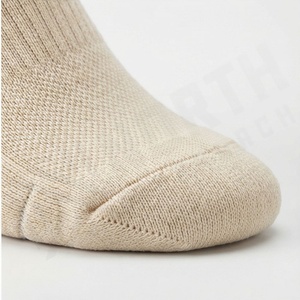 Chaussettes ras du cou en coton tricoté de couleur unie, respirantes, pour usage quotidien, style décontracté pour adulte, collection printemps - Product Image 6