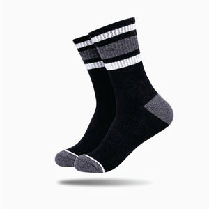 Wholesale Cheap Men's Business Disposable Crew Ankle <b>Socks</b> Knitted Winter Eco-Friendly Breathable Polyester Spandex Support Body - Product Image 2