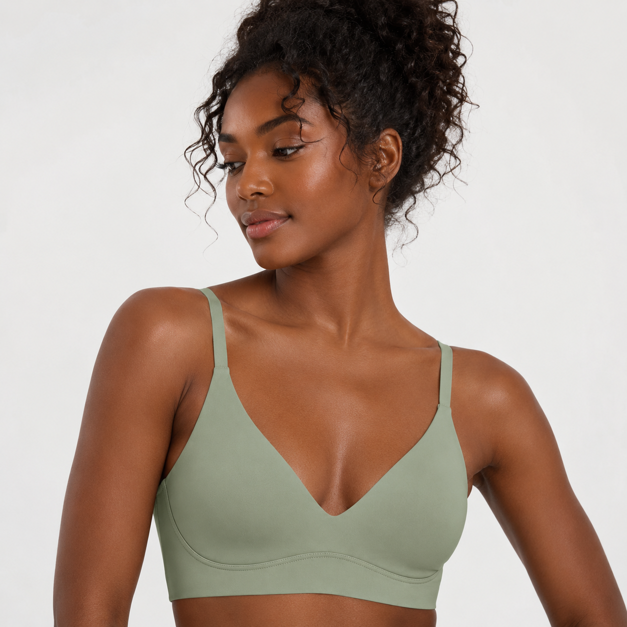 Wholesale Custom Adjustable Sports Bra 82% Nylon 18% Spandex 220gsm SageLight Support V-Neck Back Closure Bras Soft Gym