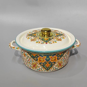 Casserole en céramique orientale avec couvercle, design rond, revêtement émaillé, durable, lavage à la main uniquement - Product Image 4