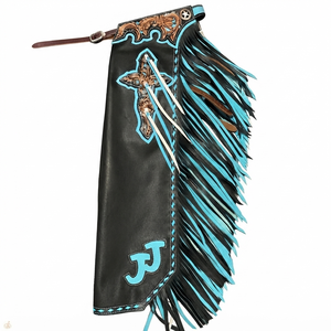 Chaps de Rodeo en Cuir Western pour Homme avec Franges Turquoise et Noires, Motif Croix Gravé à la Main et Broderie Personnalisée, pour l'Équitation Cowboy - Product Image 1