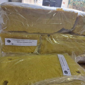 High Quality SVR3L Natural Rubber Powder Molding From Vietnam Liquid Pattern for Rubber Products Packaged in Bales Palletized - Product Image 1