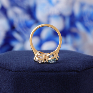 Bague de fiançailles en or jaune avec deux diamants de laboratoire ovales et ronds, 4 TCW, certifiée IGI - Product Image 5