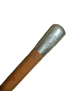 OEM 2025 Nouveau design Haute qualité Bois et métal Personnalisable Patchs d'uniforme de régiment d'extérieur et Bâton de parade personnalisé - Product Image 3