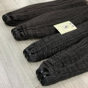 Vente chaude Naturel Noir Cuticule Aligné Trame Brut Non Transformé Crépus Bouclés Vague Cheveux Vietnamien Usine Bundle de Cheveux Humains - Product Image 3