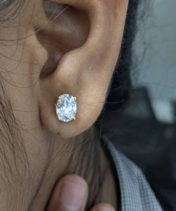 เครื่องประดับลูร์บา ไดมอนด์รูปไข่ 2.65 กะรัต เพชรเลี้ยงในห้องปฏิบัติการ ต่างหูแบบวินเทจสำหรับผู้หญิง ตัวเรือนทองคำแท้ 18K สีเหลือง พร้อมตัวล็อคแบบเกลียว ได้รับการรับรองจาก IGI - Product Image 5