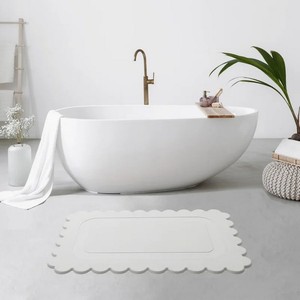 Modern White Rectangular Bath Mat With Scalloped <b>Edge</b> Non-Slip <b>Rubber</b> Backing For Bathroom Floor - Product Image 1
