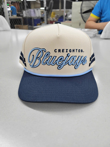 Gorra de Béisbol de Cinco Paneles, Estructurada, de Dos Tonos, de Algodón, para Adultos, con Logotipo Personalizado, Hecha en Vietnam, Estilo Casual y Elegante - Product Image 1