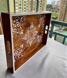 Plateau rectangulaire en émail imprimé motif bois, version classique, pour cuisine et restaurant, idéal pour le rangement et le service, par UO INDIA - Product Image 6