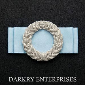 Insignias bordadas personalizadas de alambre de plata, hechas a mano, de terciopelo morado, para regalia masónica, con emblema de corona, fabricante de parches - Product Image 4