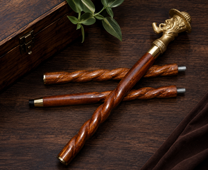 Canne de marche artisanale pour homme avec poignée en forme de cigare, canne en bois vintage de style victorien, canne décorative, cadeau unique - Product Image 1