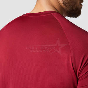 T-shirt de sport confortable et respirant, taille personnalisée, vente en gros, service OEM, fabriqué au Pakistan - Product Image 2