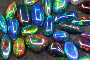 Lot de cabochons d'opale noire fumée Welo d'Éthiopie naturelle, pierres d'opale en vrac pour la fabrication de bagues, boucles d'oreilles et bijoux, vente en gros - Product Image 6