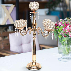 Candélabre de style moderne luxueux à 5 bras de haute qualité boule de cristal plaqué or bougeoir décoratif verre usage domestique - Product Image 1