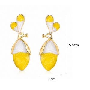 Pendientes de Perlas con Diseño Floral de Moda, Ligeros y Resistentes al Deslustre, para Mujeres y Niñas - Product Image 4
