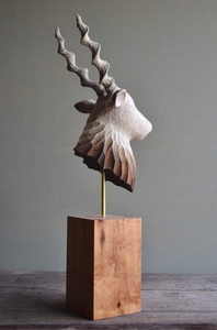 Sculpture miniature de rhinocéros en aluminium sculpté, artisanat d'artistes japonais Tomohiro Suzuki, figurine de faune faite à la main, design moderne pour mur - Product Image 3