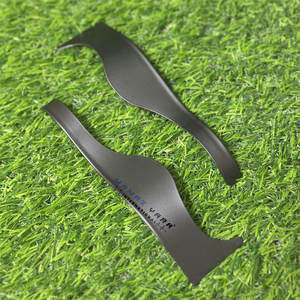 Navaja de Afeitar Profesional de Doble Curvatura Estilo Dominicano – Navaja de Barbero para Salón con Logotipo Personalizado OEM - Product Image 4