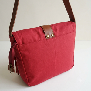 Sac à bandoulière géométrique en coquillages de cauris, brodé style bohème, multicolore, fait main, ethnique, art populaire, pour femme - Product Image 3
