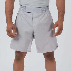 Shorts de MMA et de Muay Thai personnalisables, en tissu extensible doux, disponibles en différentes couleurs et tailles, avec logo personnalisé pour hommes - Product Image 5