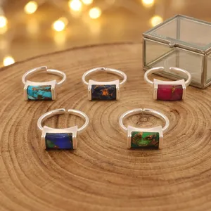 เครื่องประดับแฟชั่นคลาสสิก แหวนทองเหลืองชุบเงิน 18k ประดับด้วยพลอยธรรมชาติ ทองแดงและเทอร์ควอยซ์ แหวนปรับขนาดได้สำหรับผู้หญิง เครื่องประดับสวยหรูไม่ซ้ำใคร - Product Image 1