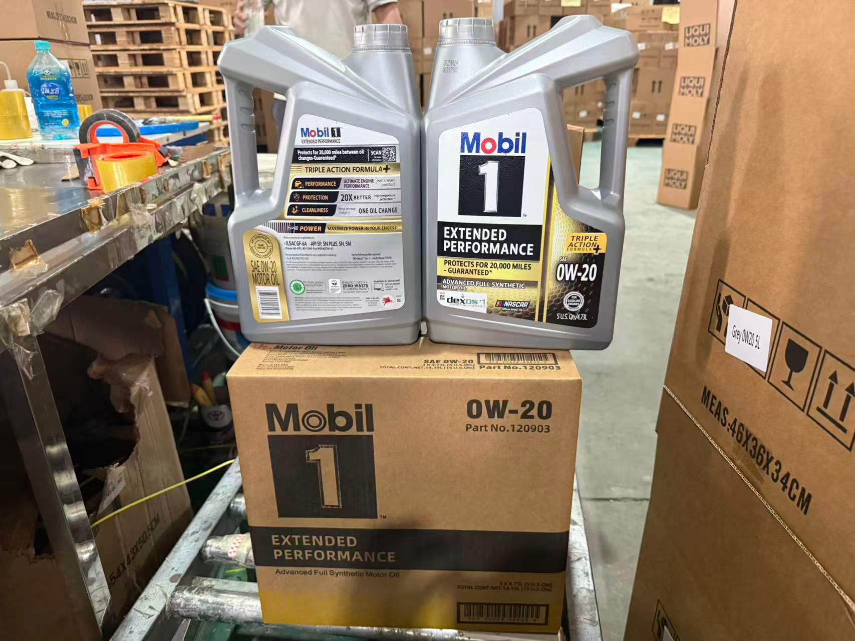 Mobil 1 5W-20 Full Synthetic Motor Oil Engine Lubricant for Passenger Cars Oil Parts Image 6