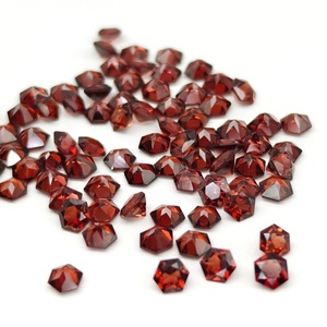 Pierre précieuse grenat du Mozambique de qualité supérieure, pierre naturelle à facettes, coupe hexagonale pour la création de bijoux - Product Image 2