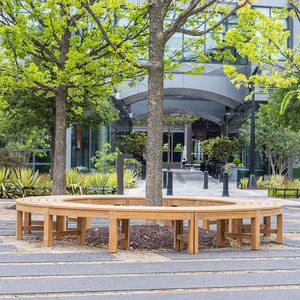 Banco Redondo de Teca Premium para Jardín con Respaldo – Solución de Asientos para Áreas Públicas y Resorts - Product Image 2
