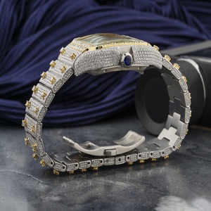 Reloj de Lujo con Moissanita y Esfera Dorada, Números Romanos, Joyería Hip Hop, Reloj de Diseño Impresionante - Product Image 4