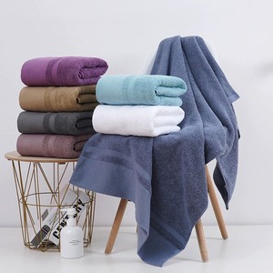 100% Long-staple Cotton Bath Towel Plain Dyed Color Soft Absorbent Towel for Bathroom Beach Use Suitable for Families or Hotels - Product Image 2