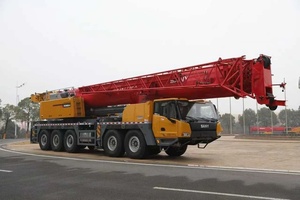 รถเครนบรรทุก SANY STC2000C8-8 ขนาด 200 ตัน สำหรับงานก่อสร้างโครงสร้างพื้นฐาน เครนไฮดรอลิก บูมหลัก 90 เมตร - Product Image 4