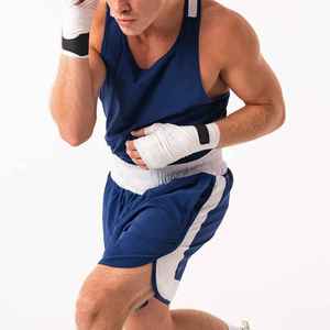 Conjunto de Uniforme de Boxeo Unisex para Adultos, Logotipo Personalizado, 100% Poliéster, Secado Rápido, Ligero, Ropa para Kick Boxing y Artes Marciales - Product Image 1