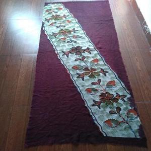 Écharpe de luxe brodée à la main, douce, respirante, élégante, toutes saisons, châle enveloppant avec extensibilité quadridirectionnelle et coupe-vent pour femme - Product Image 5