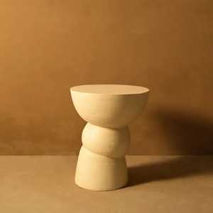 Mesa Consola Minimalista Favorita de Temporada, Base de Pedestal, Mueble Moderno Hecho a Mano para Sala de Estar, Decoración de Entrada - Product Image 1