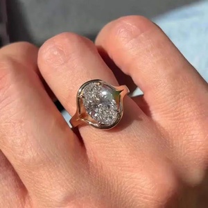 Anillo de Compromiso con Diamante Ovalado de 2.5 CT Cultivado en Laboratorio, Anillo de Promesa Solitario de Oro Sólido de 14K, Certificado por IGI - Product Image 1