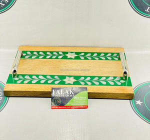 Falak World Export Design de luxe Plateau de service en bois rectangulaire pour petit-déjeuner Plateau en bois de bambou Poignée en fer Résine polie à la main - Product Image 3