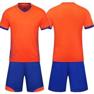 Uniformes de Voleibol para Hombre de Alta Calidad, Nuevo Estilo, Diseño Personalizado, Transpirables, de Manga Corta, Secado Rápido, Color Sólido - Product Image 3