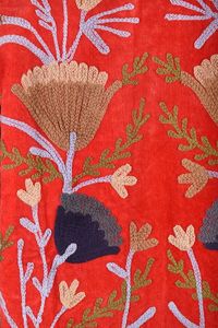 Chaqueta de Terciopelo Rojo para Mujer, Bordado Suzani Multicolor, Reversible, Acolchada, Estilo Universitario, Abrigo de Otoño, Textil Rajastaní K01, Algodón - Product Image 5